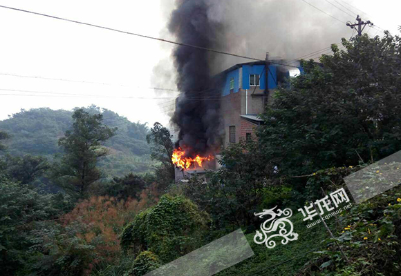 华龙镇人口_华龙社区(2)