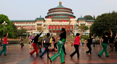 重庆外来人口消失_薛之谦天外来物图片